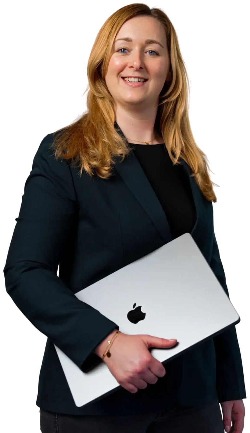Danique Geurtjens houd een Macbook vast